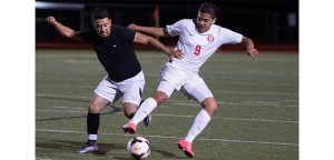 Hays boys soccer falls to Leander