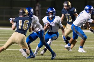 Dramatic TD lifts Lobos past Akins in OT
