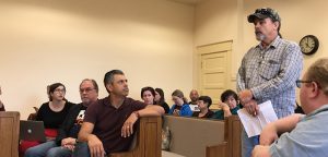 County extends early voting at three sites