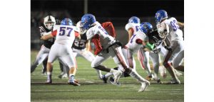 Cavs football cruises past Rebels 59-27