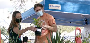Hays Master Gardeners warm up for fall plant sale