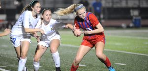 Anderson outlasts Hays 3-1