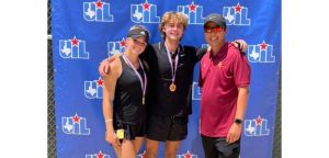 DSHS tennis duo qualifies for state