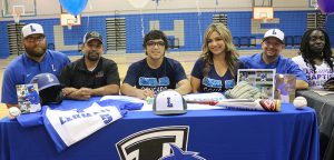Lobo’s Ramirez signs to play baseball with Coastal Bend College