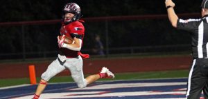 Texans win District football title
