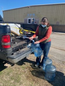 Veteran volunteers help get water to hundreds of local households amid deep freeze