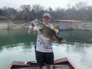 Buda 15-year-old makes a splash breaking Texas fishing record
