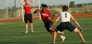 Rebels, Lobos take flight in 7-on-7 competition