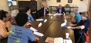 Congressional candidate holds education reform roundtable