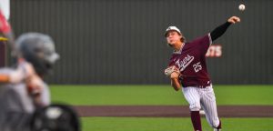 Tigers rally late but come up short to Kerrville Tivy Antlers