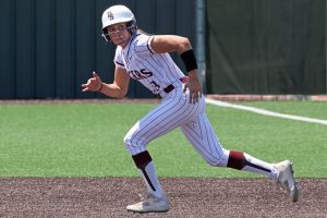 DS softball dominates LT