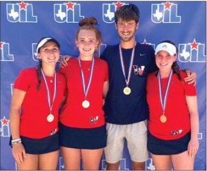 Texans Tennis serves successful season