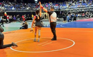 Hays CISD wrestling heads to state, breaks records